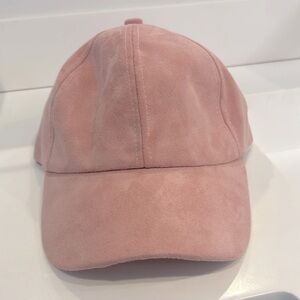 Suede adjustable cap, great condition